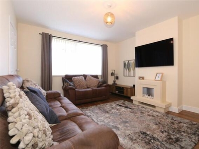 2 Bedroom Bungalow For Sale In Manchester, Greater Manchester