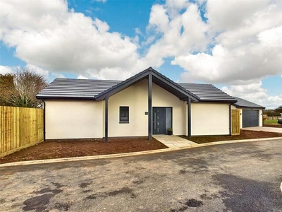 2 Bedroom Bungalow For Sale In Ross-on-wye, Herefordshire