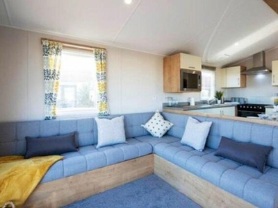 2 Bedroom Caravan For Sale In Brixham, Torbay