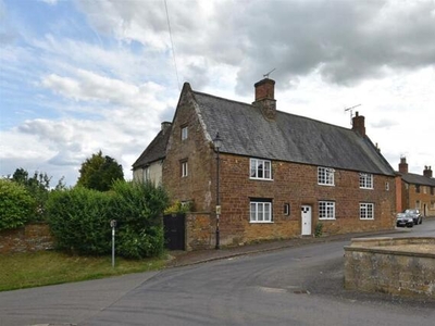 2 Bedroom Cottage For Sale In Belton In Rutland