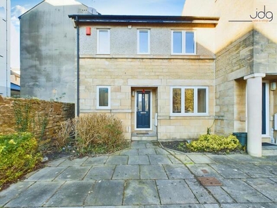 2 Bedroom End Of Terrace House For Sale In Lancaster