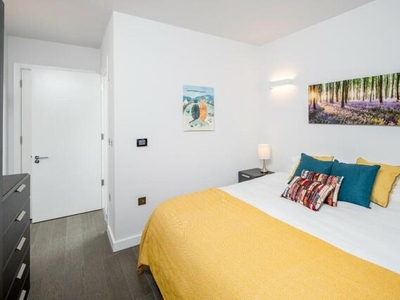 2 Bedroom Flat For Rent In St. Albans, Hertfordshire