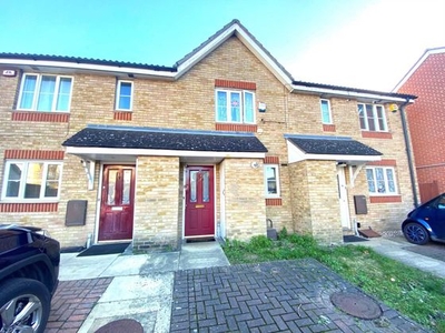 2 bedroom house for sale London, E6 6NH