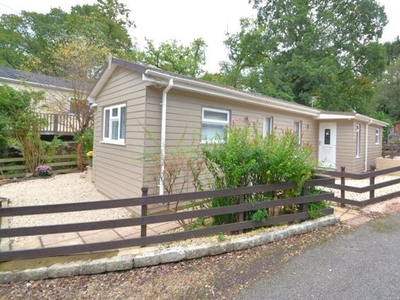 2 Bedroom Park Home For Sale In Pathfinder Village