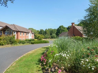 2 Bedroom Retirement Property For Sale In Charters Village Drive, East Grinstead