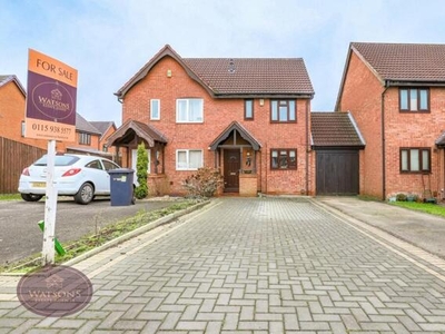 2 Bedroom Semi-detached House For Sale In Nuthall, Nottingham