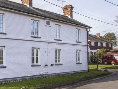 2 Bedroom Semi-detached House For Sale In Roughway, Tonbridge