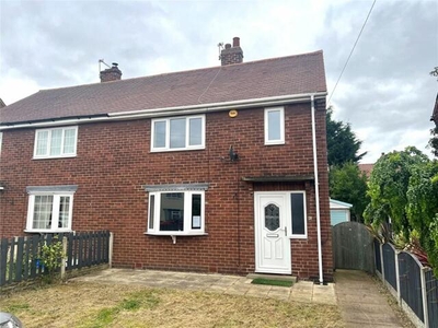 2 Bedroom Semi-detached House For Sale In Wakefield, West Yorkshire