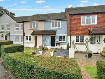 2 Bedroom Terraced House For Sale In Midhurst, West Sussex