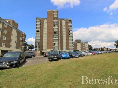 3 Bedroom Apartment For Sale In Frinton-on-sea