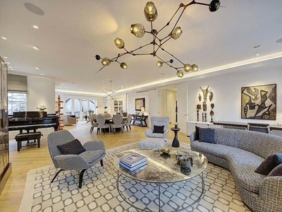 3 Bedroom Apartment For Sale In Westbourne Grove, London