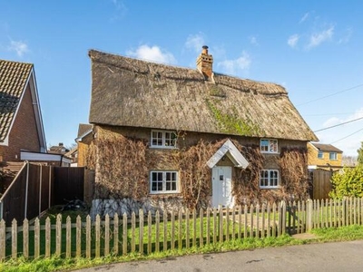 3 Bedroom Cottage For Sale In Flitwick