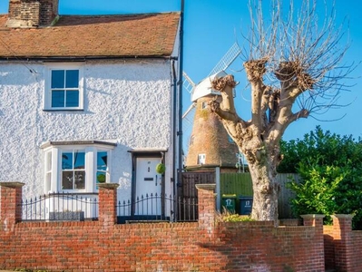 3 Bedroom Cottage For Sale In Rayleigh