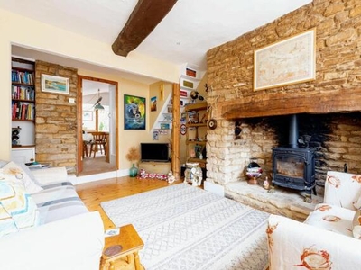 3 Bedroom Cottage For Sale In Witney