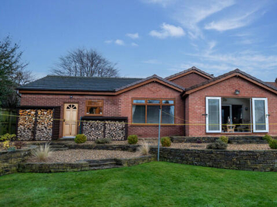 3 Bedroom Detached Bungalow For Sale In Foxcover Lane