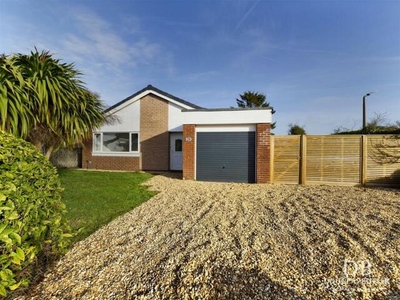 3 Bedroom Detached Bungalow For Sale In Saughall