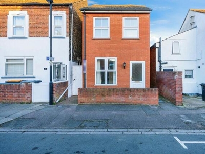 3 Bedroom Detached House For Sale In Bedford