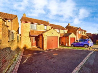 3 Bedroom Detached House For Sale In Chatham, Kent