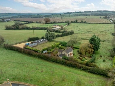 3 Bedroom Detached House For Sale In Chipping Campden