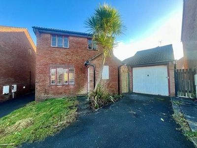 3 Bedroom Detached House For Sale In Llangyfelach