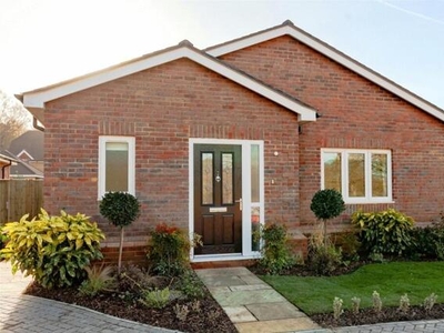 3 Bedroom Detached House For Sale In Long Hill Road, Ascot