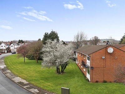 3 Bedroom Flat For Sale In Whitchurch
