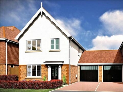 3 Bedroom Link Detached House For Rent In Preston, Hertfordshire