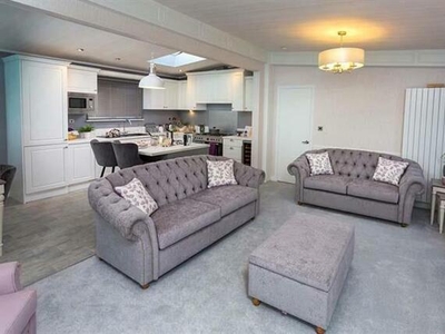 3 Bedroom Lodge For Sale In Sleaford Road, Tattershall