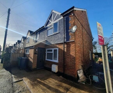 3 Bedroom Semi-detached House For Sale In Cowley