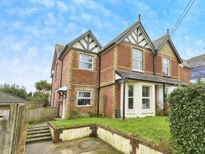 3 Bedroom Semi-detached House For Sale In Freshwater, Isle Of Wight