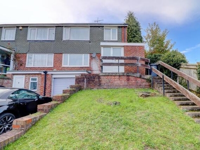 3 Bedroom Semi-detached House For Sale In High Wycombe