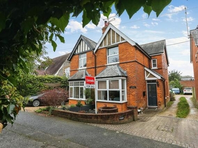3 Bedroom Semi-detached House For Sale In Ludgershall