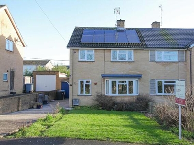 3 Bedroom Semi-detached House For Sale In North Leigh, Witney