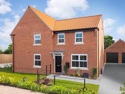 3 Bedroom Semi-detached House For Sale In
Whiteley,
Hampshire
