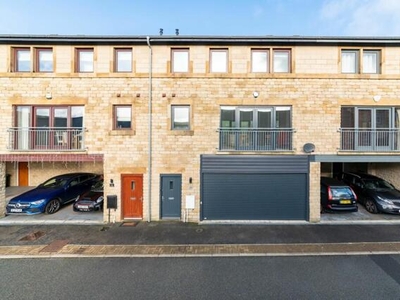 3 Bedroom Terraced House For Sale In Meltham