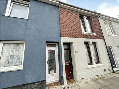 3 Bedroom Terraced House For Sale In Portsmouth