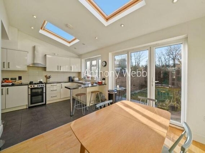 3 Bedroom Terraced House For Sale In Winchmore Hill