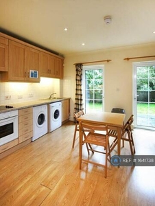 4 Bedroom Apartment Winchester Hampshire