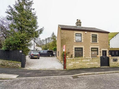 4 Bedroom Detached House For Sale In Barmoor Clough, Buxton