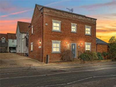 4 Bedroom Detached House For Sale In Chelmsford, Essex