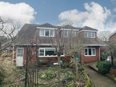 4 Bedroom Detached House For Sale In Compstall