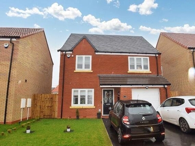 4 Bedroom Detached House For Sale In Eastfield, Scarborough