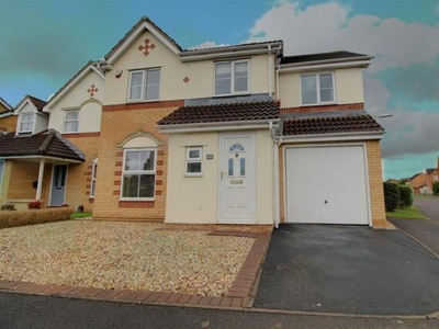 4 Bedroom Detached House For Sale In Quedgeley