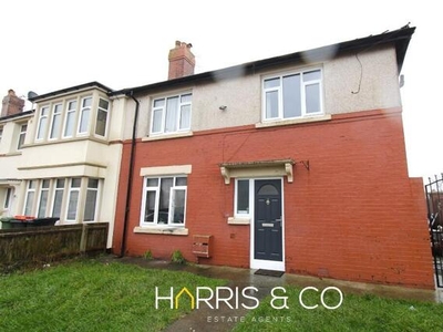 4 Bedroom End Of Terrace House For Sale In Fleetwood