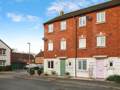 4 Bedroom House For Sale In Evesham, Worcestershire