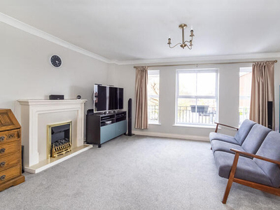 4 Bedroom Semi-detached House For Rent In York