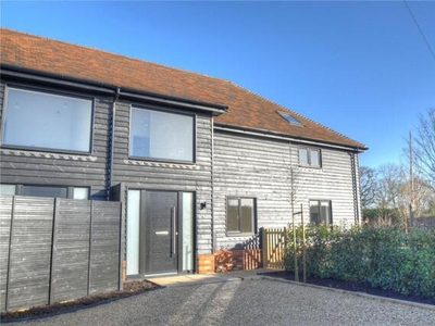 4 Bedroom Semi-detached House For Sale In Beckham Lane, Petersfield