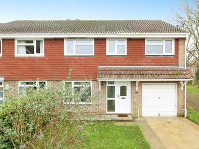 4 Bedroom Semi-detached House For Sale In Dibden, Southampton