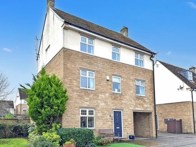 4 Bedroom Town House For Sale In Menston