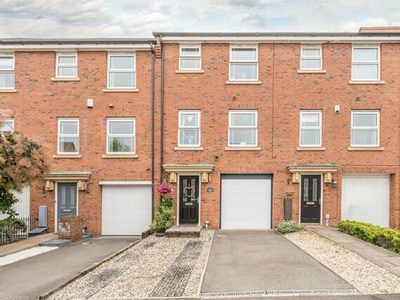 4 Bedroom Town House For Sale In Wordsley